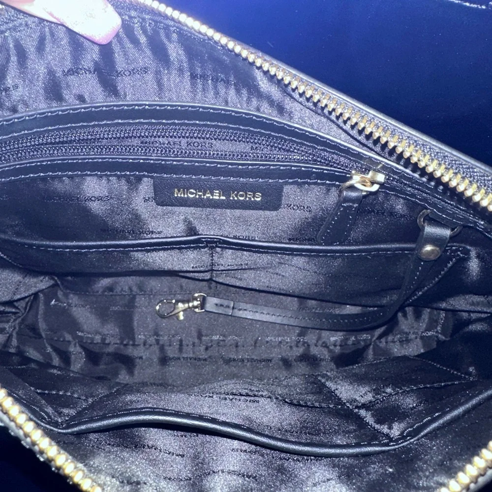Michael Kors Mercer Gallery Large Leather Tote - Picture 7 of 10